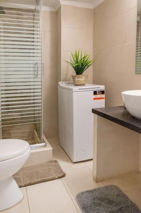 Cozy Airbnb Room In Αθήνα Εξωτερικό φωτογραφία