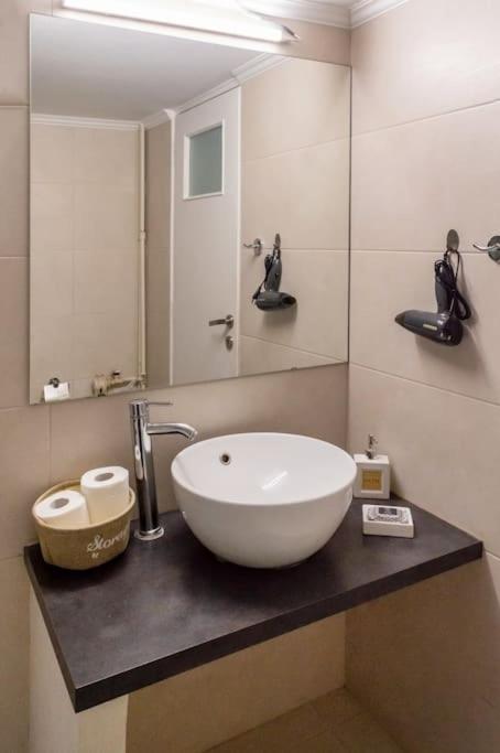 Cozy Airbnb Room In Αθήνα Εξωτερικό φωτογραφία